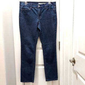 DKNY Jeans Size 6